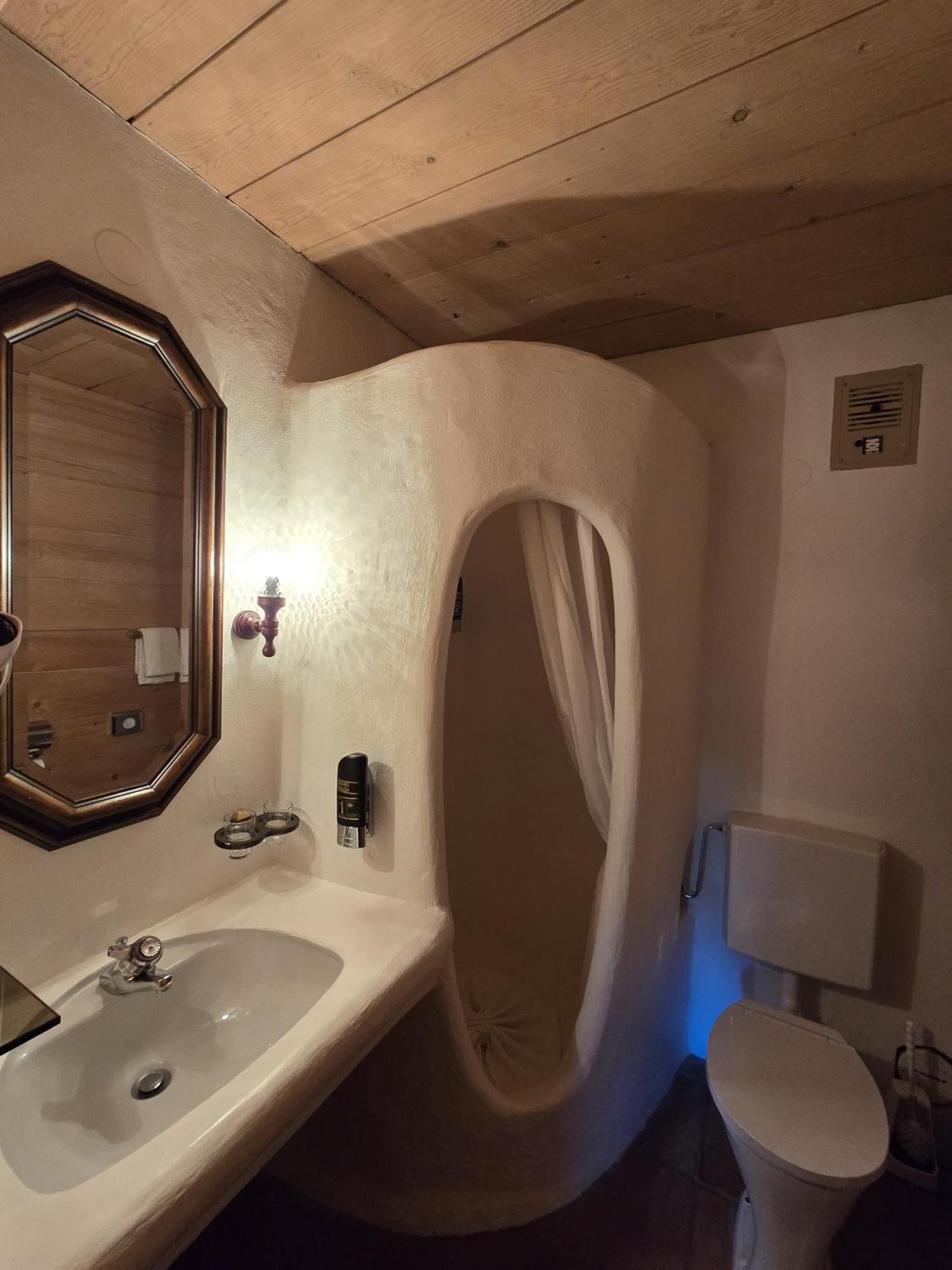 Fuchswirt Kelchsau Landgasthof-Hotel Hopfgarten im Brixental Ngoại thất bức ảnh